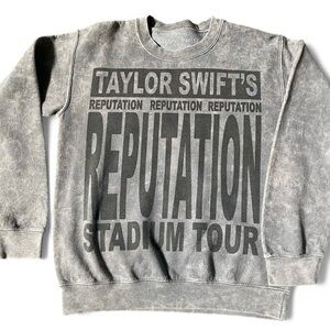 Taylor Swift Reputation Stadium Tour Crewneck